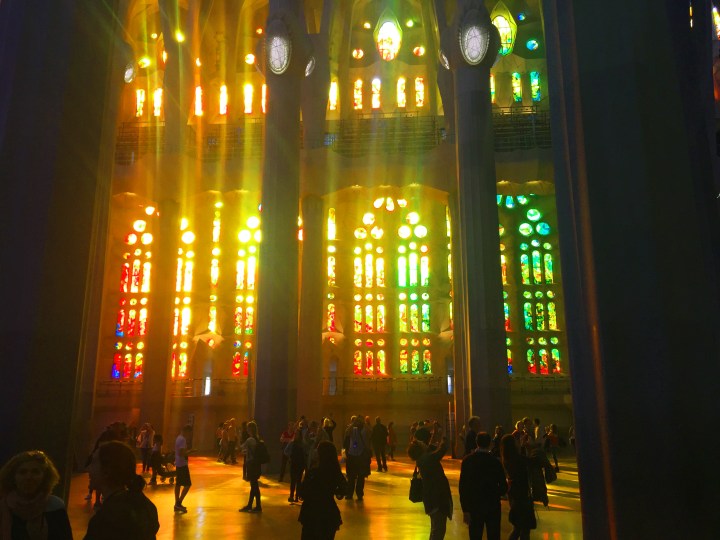 sagrada-interior