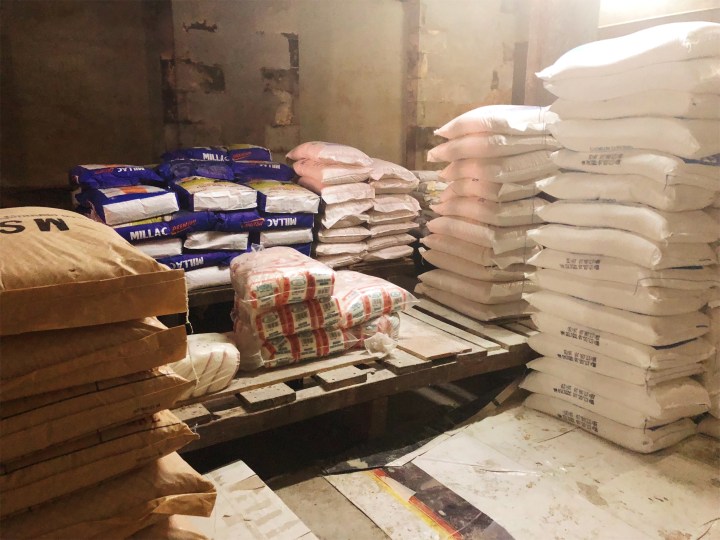 JPEG image-4BD96A56997D-3